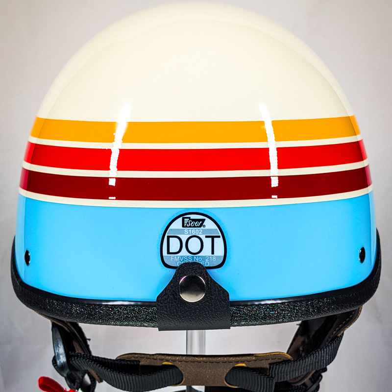 Front view of S2102 Desert Baja with amber visor and Super Seer mark